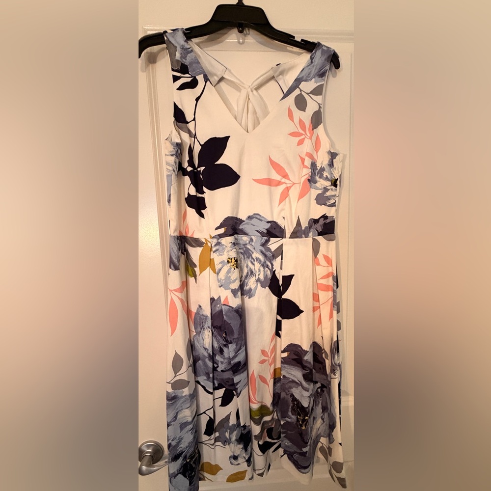 Signature Studio Elegant White Dress